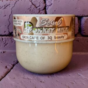 اسکراب حرفه ای بدن DONKEY MILK -لایه بردار،آبرسان و نرم کننده پوست(350ml)