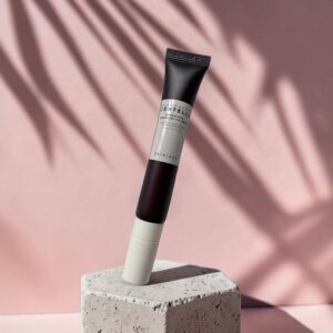 کرم چشم SKIN1004 – آبرسان و محافظ پوست حساس دور چشم (20ml)