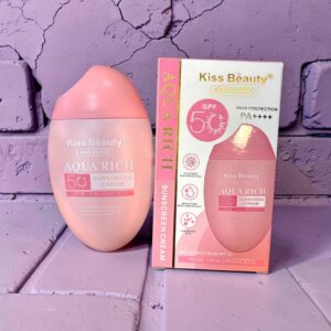 کرم ضد آفتاب Kiss Beauty Aqua Rich – SPF 50 با هیالورونیک اسید