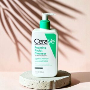 فوم شستشوی صورت CeraVe – نرمکننده و پاککننده پوست چرب (236ml)